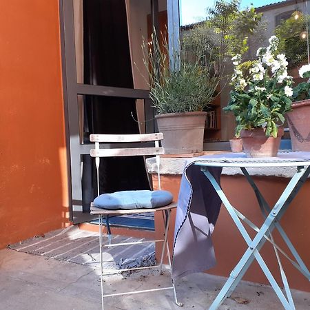 Un Oasis Au Coeur De La Vieille Ville, Classe 4 Etoiles Монпелие Екстериор снимка